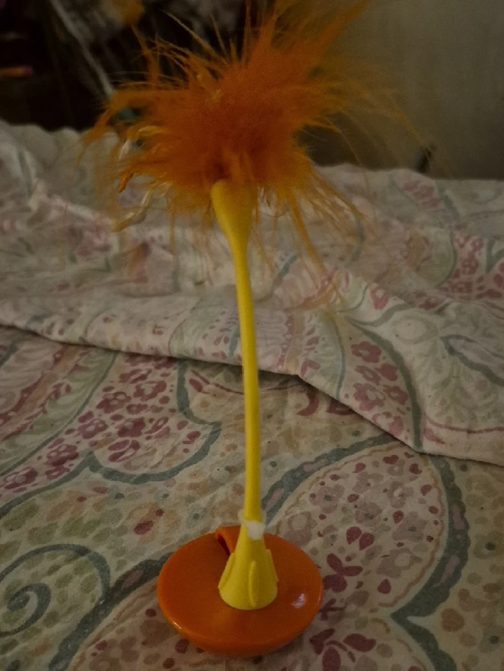 Interactive Orange & Yellow Feather Cat Toy for Birds and Small Pets
